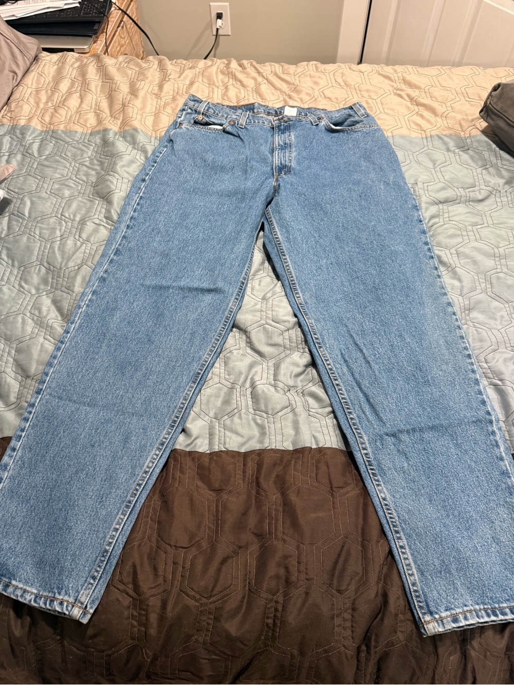 VTG 90s Levi's 560 Jeans Mens 40x34 Dark Blue Loose Tapered Orange Tab USA
